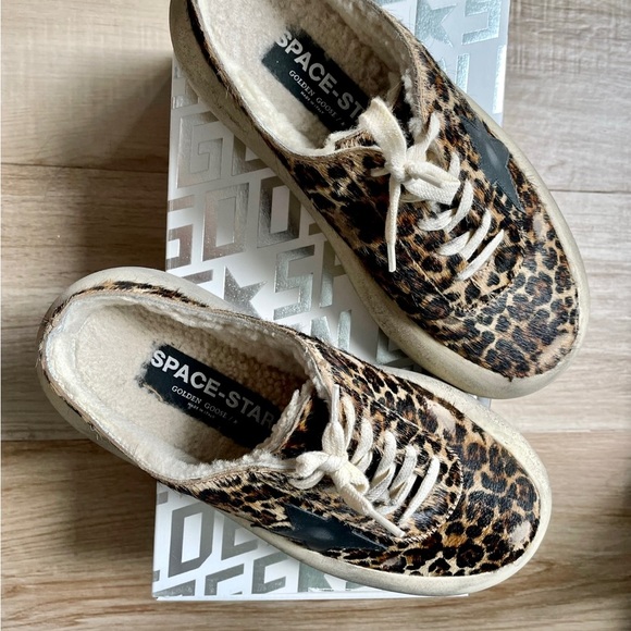 Golden Goose Space Stars Shearling Sabot - Picture 2 of 16